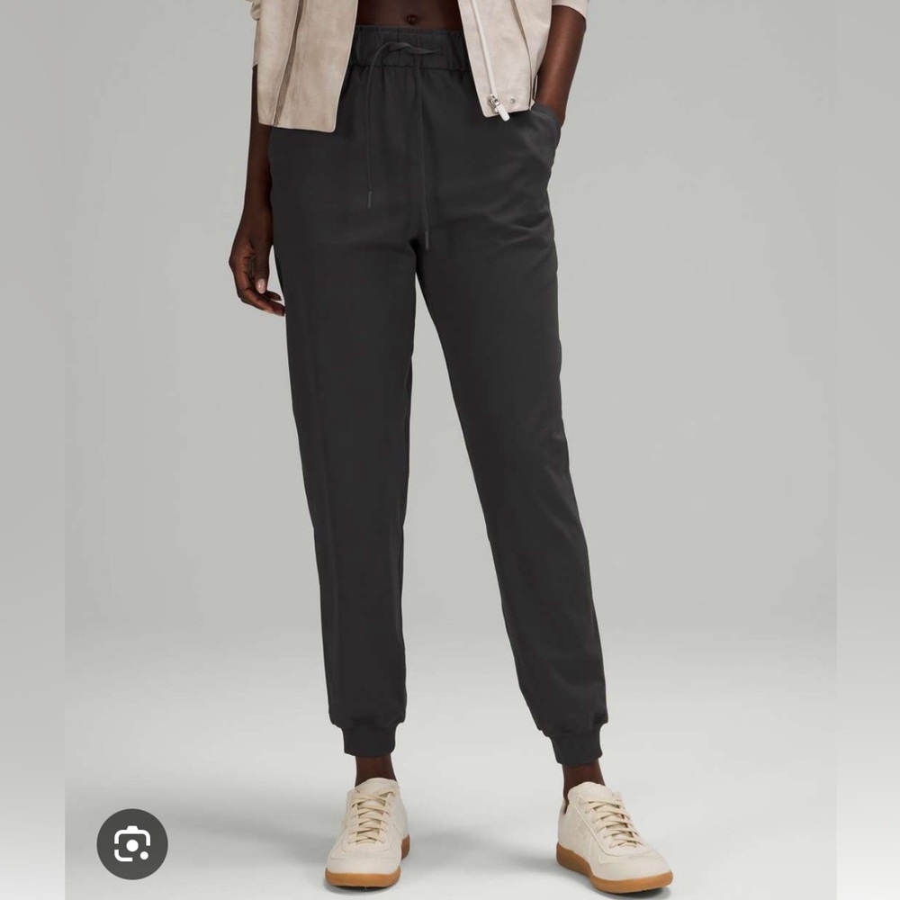 Lululemon Stretch High-Rise Jogger GGRE size 4
